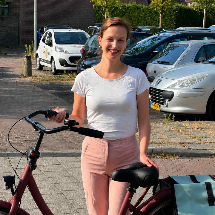 Ergonomisk komfort-cykelsadel med udskæring – med 2 tommer tyk skumpolstring og vandtæt PU-læder