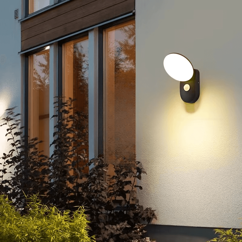 Intelligent LED-væglampe med bevægelsessensor