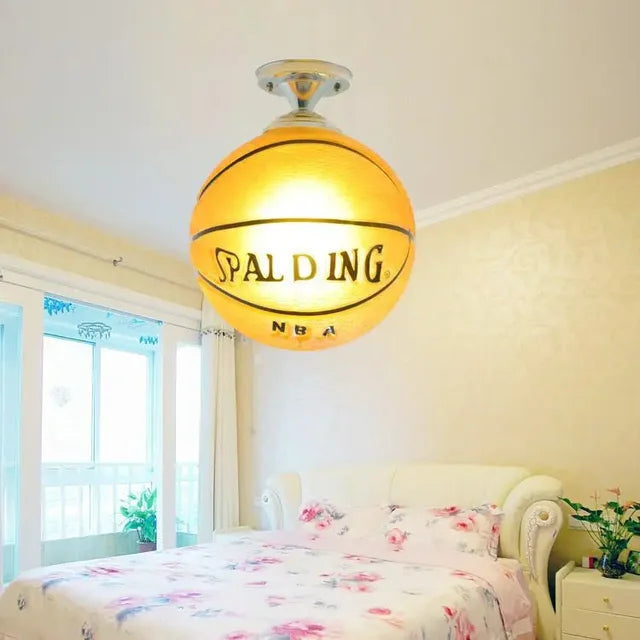 Fodboldtema loftlampe – GoalBright