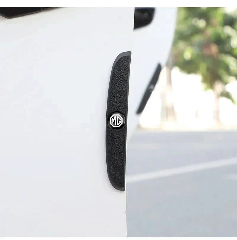 Elegante beskyttelsesstriber til bilen – CrashGuard Strips