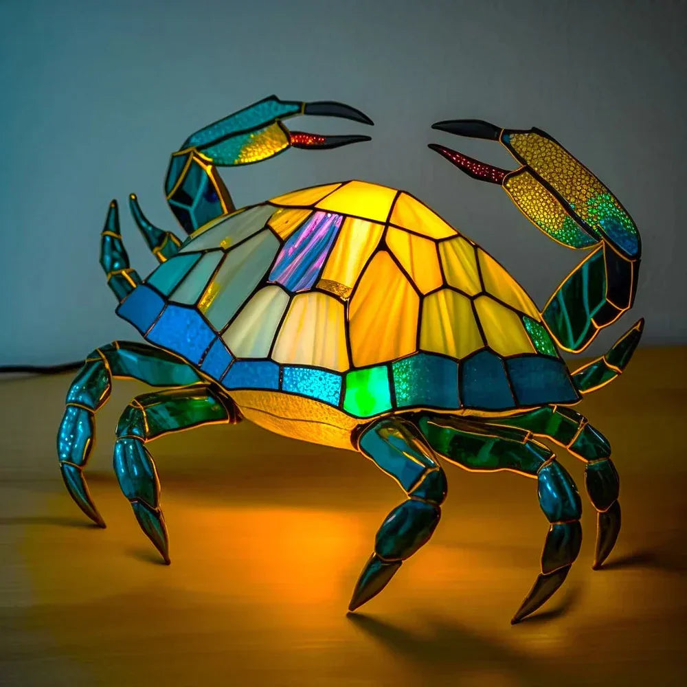 Dyrelampe i Kunstnerisk Mosaikglas – Farve og Stemning i Hjemmet