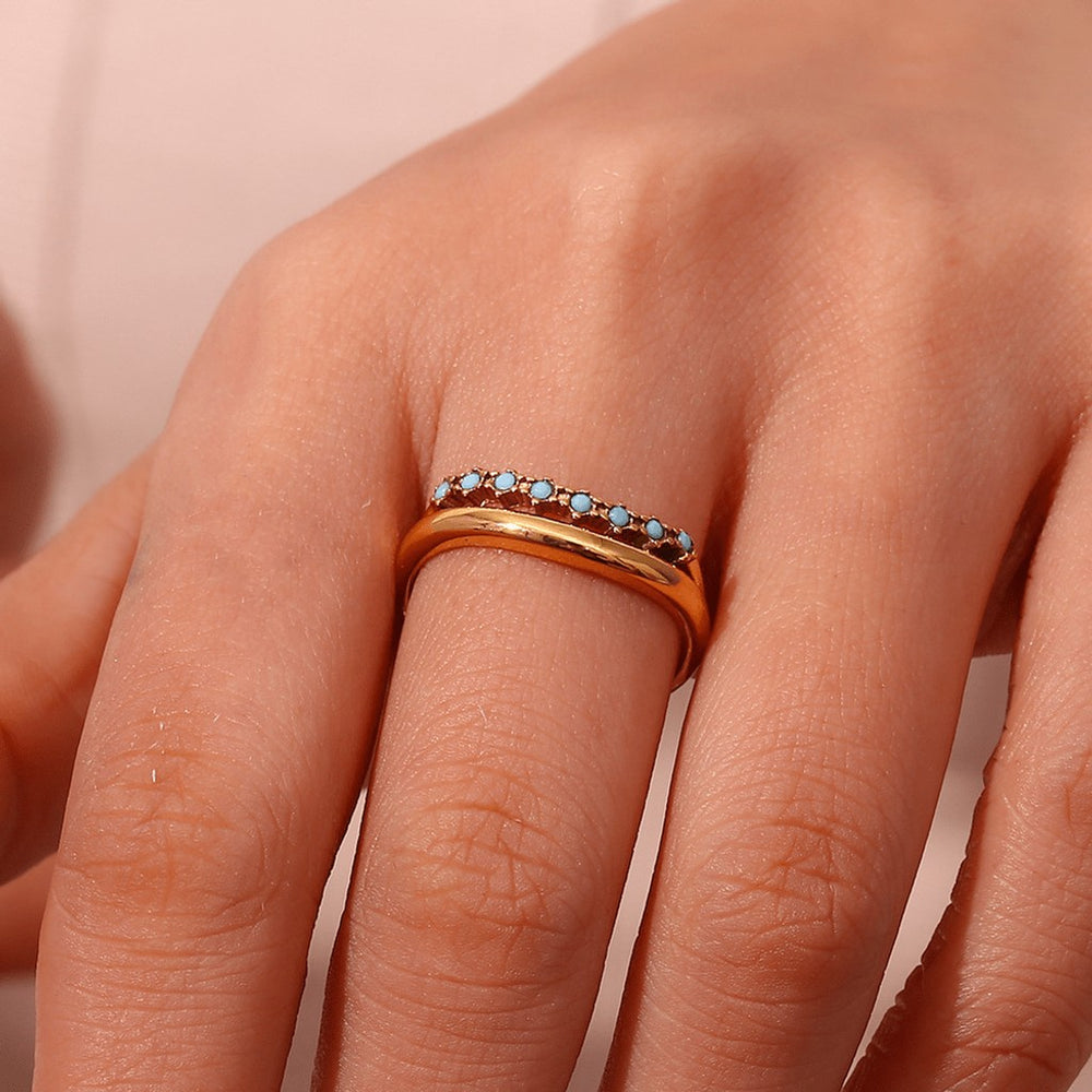 Adeline Smal Ring i Guld — billede 3