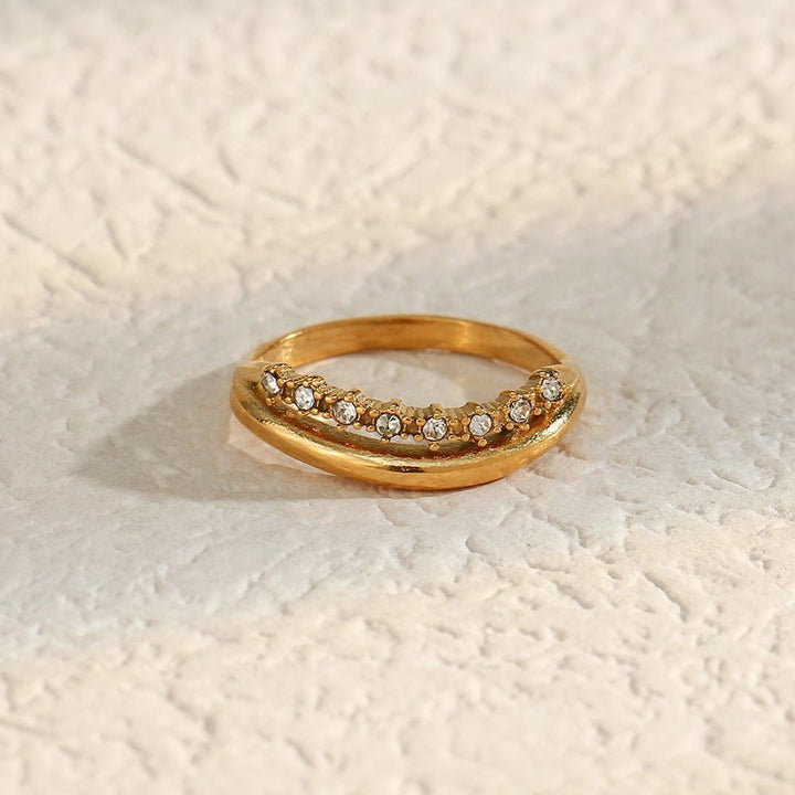 Adeline Smal Ring i Guld — billede 5