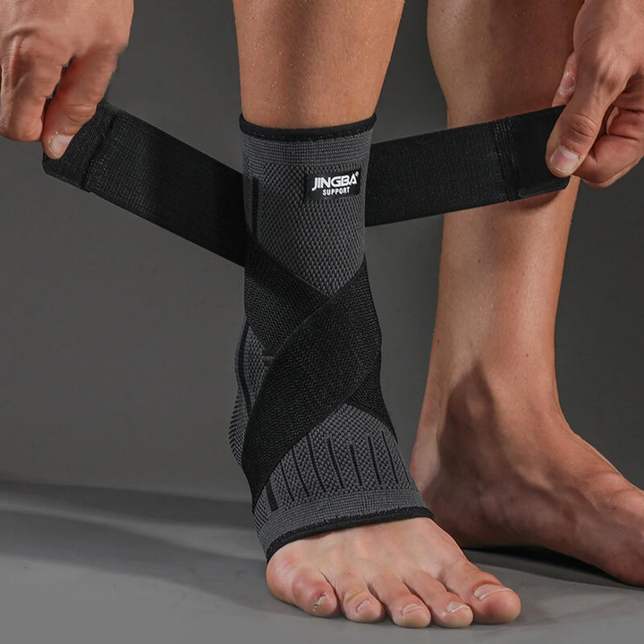 Støttende kompressionsanklebandage - FlexiFit