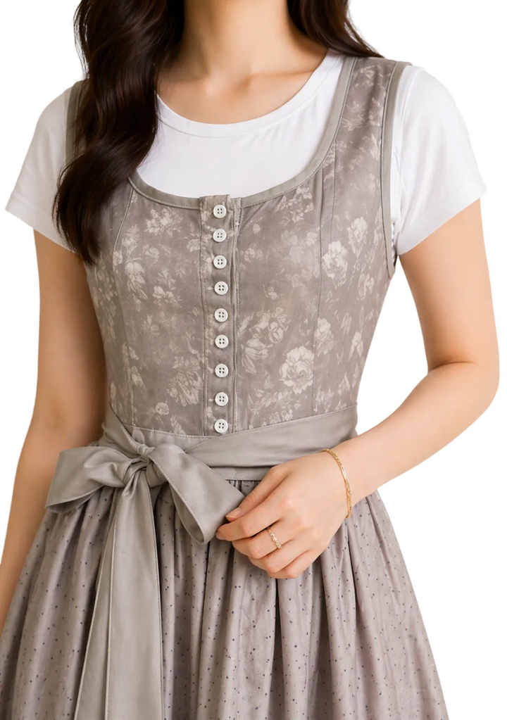 Dame-dirndl med lynlås, blondeærmer og taljebånd.