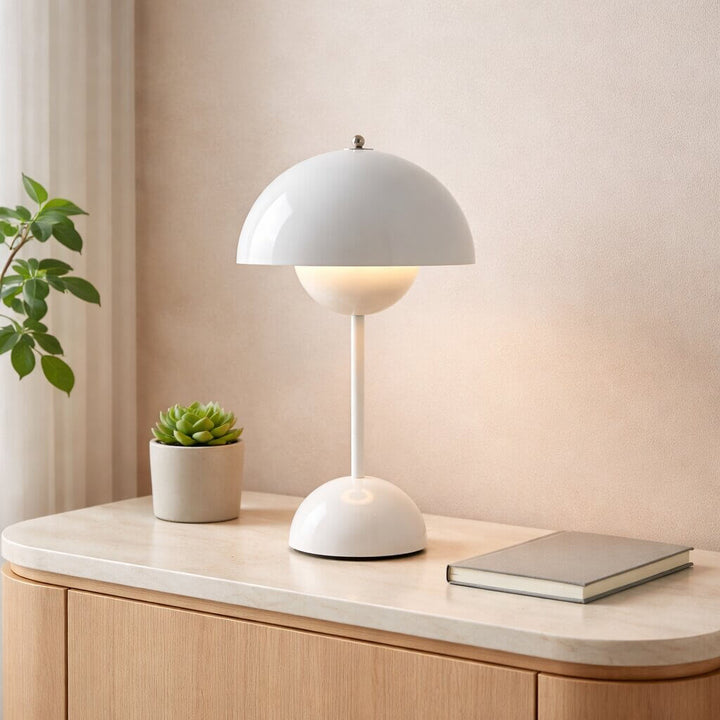 Designer bordlampe | LED-bordlampe | Natlampe | Dæmpbar og trådløs | Lumora
