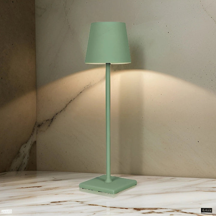 Trådløs genopladelig bordlampe - Elegant LED til indendørs og udendørs brug