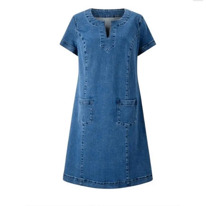 https://cdn.shopify.com/s/files/1/0575/0731/5784/files/elegant-blod-denim-kjole-minimalistisk-design-komfortabel-pasform-perfekt-til-fest-og-hverdag-flatte-4.webp?v=1748701089