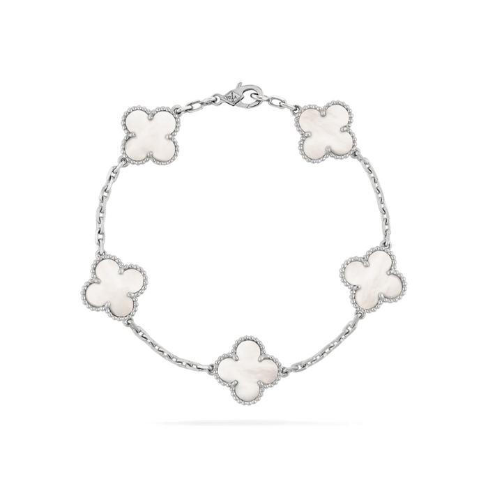 Armbånd Uld Charm Kløver - Elegant Tilbehør til Held