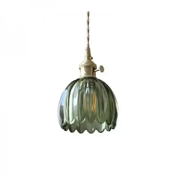 Elegant pendellampe i glas i blomsterform - stemningslys