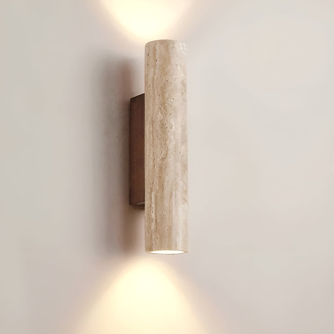 Væglampe | Elegant belysning | Design i travertin