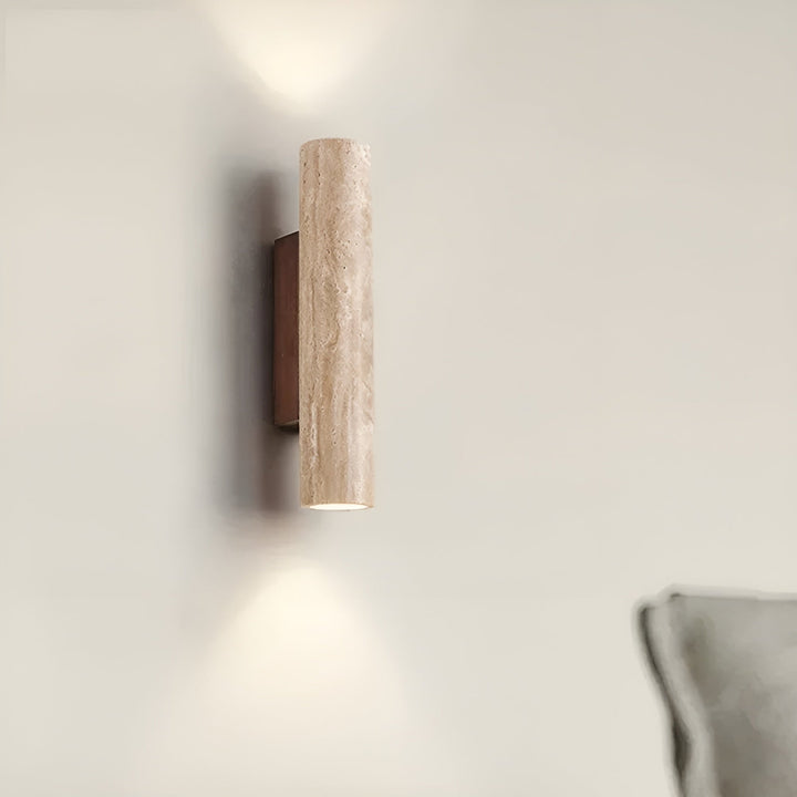 Væglampe | Elegant belysning | Design i travertin