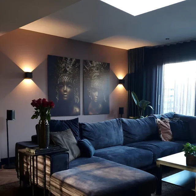 Trådløs Væglampe til Indendørs og Udendørs Brug | LED-lampe med Batteri og Sensor | GlowCube