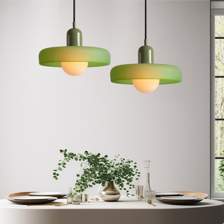 Farverig pendellampe i Bauhaus-stil - StiloGlas