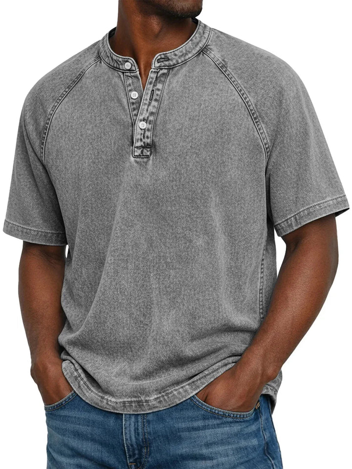 Kortærmet fritids-T-shirt til mænd med raglanærmer i vasket henley-stil