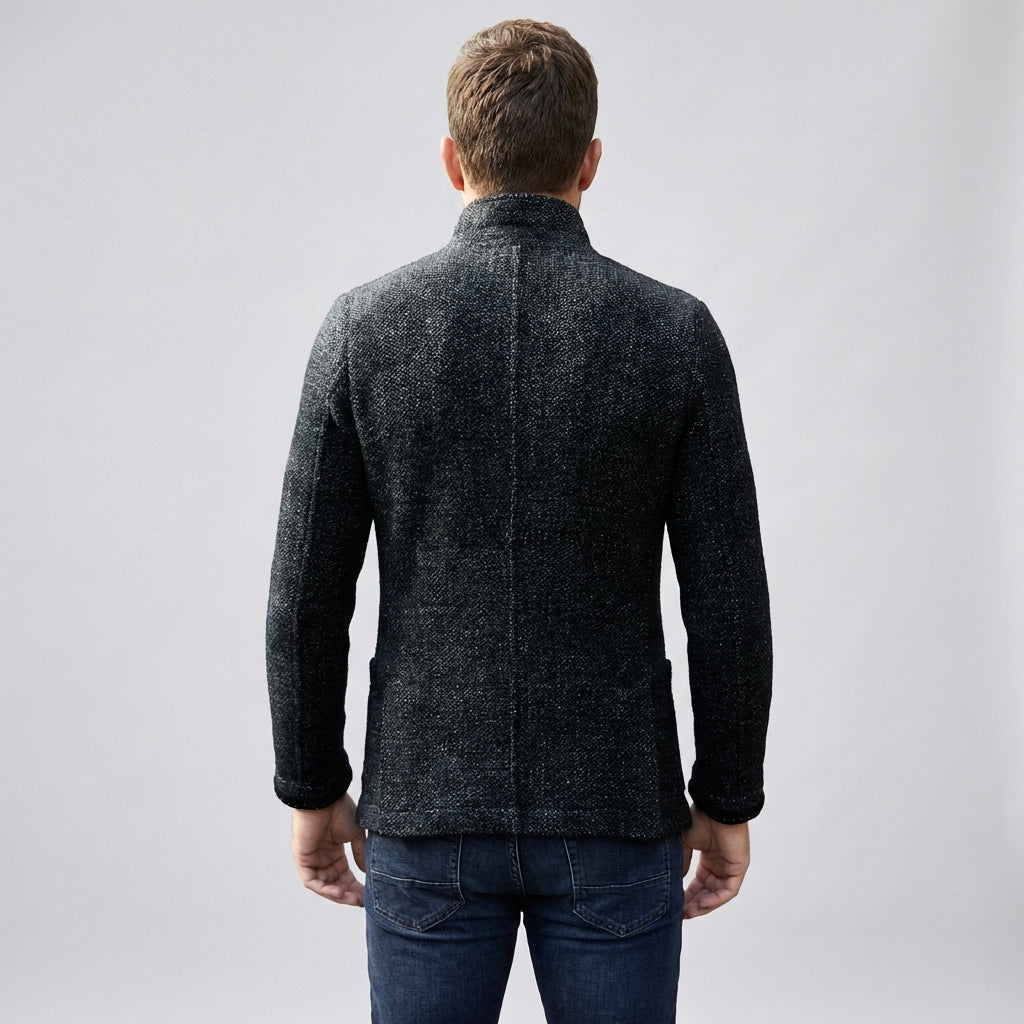 Herreblazer med knapper ned til skørtet