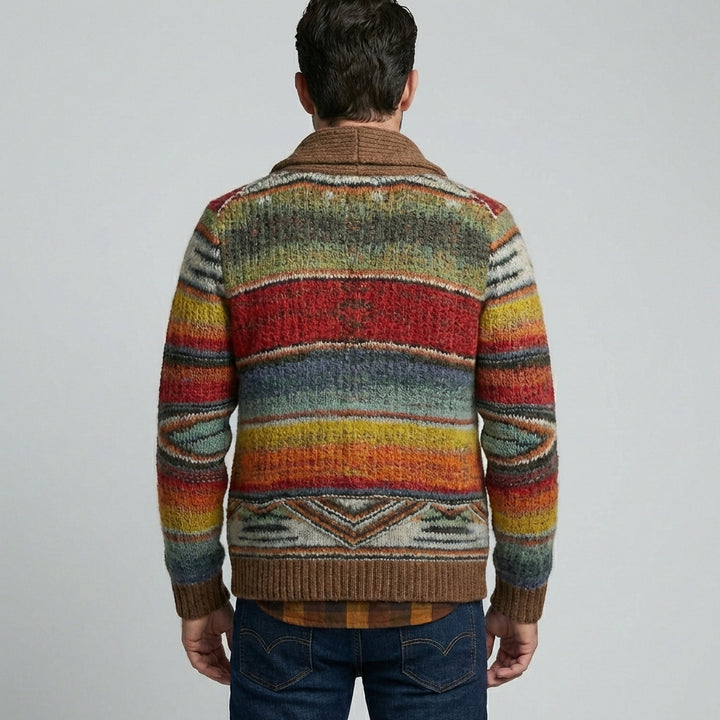 Stribet herrecardigan – afslappet strik med farverigt præg