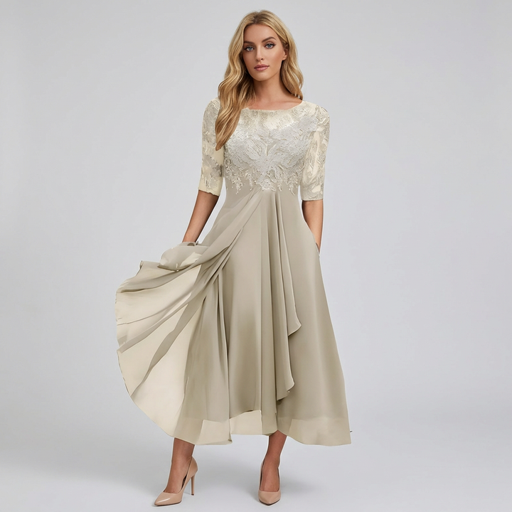Kvinders blomsterprintet blonde chiffon aftenkjole