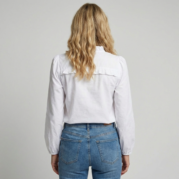 Chic flæsebluse