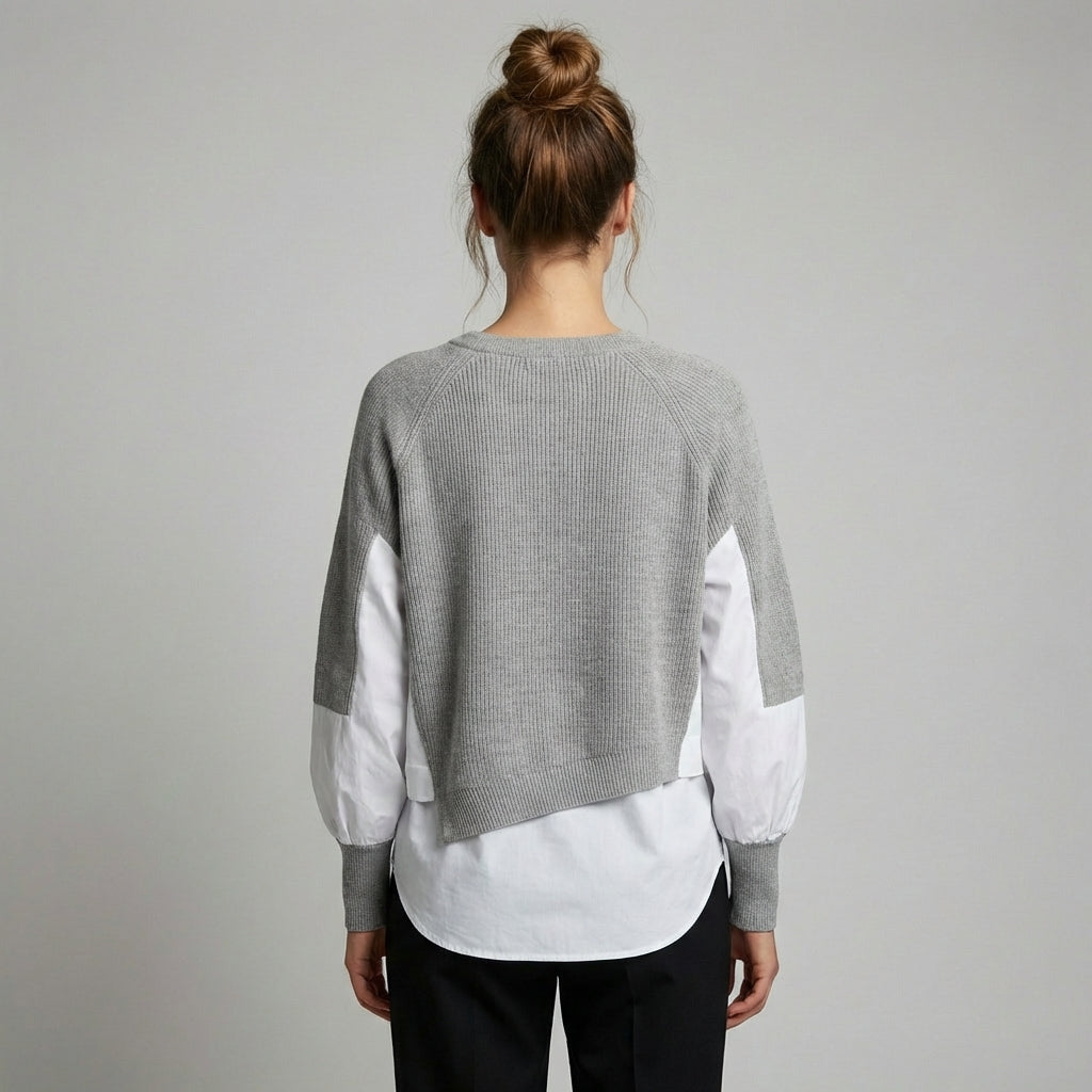 To-i-en pullover med hvid skjortekant