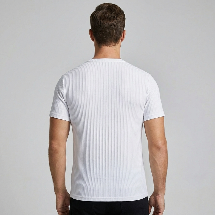 Muscle-fit T-shirt til mænd