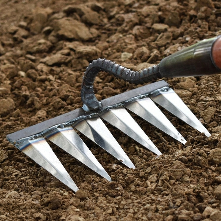 Praktisk havetool med 7‑tands rive