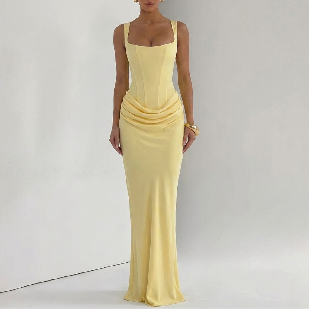 Elegant Ensfarvet slip-kjole med åben ryg til Kvinder