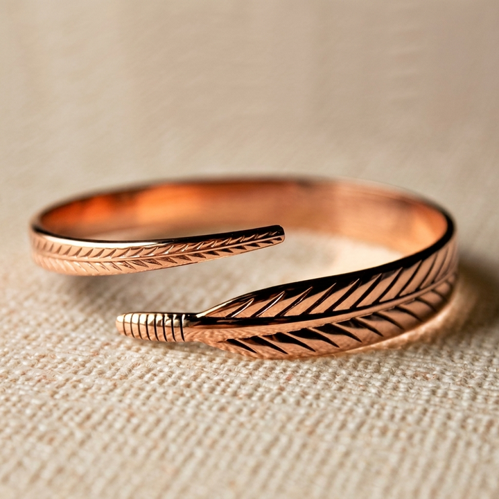 Retro Kobber Armbånd Med Et Blad Mønster