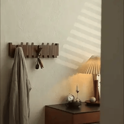 Primo | Knagerække i Træ Formet som Klaver | Elegant Design | Holdbart Træ