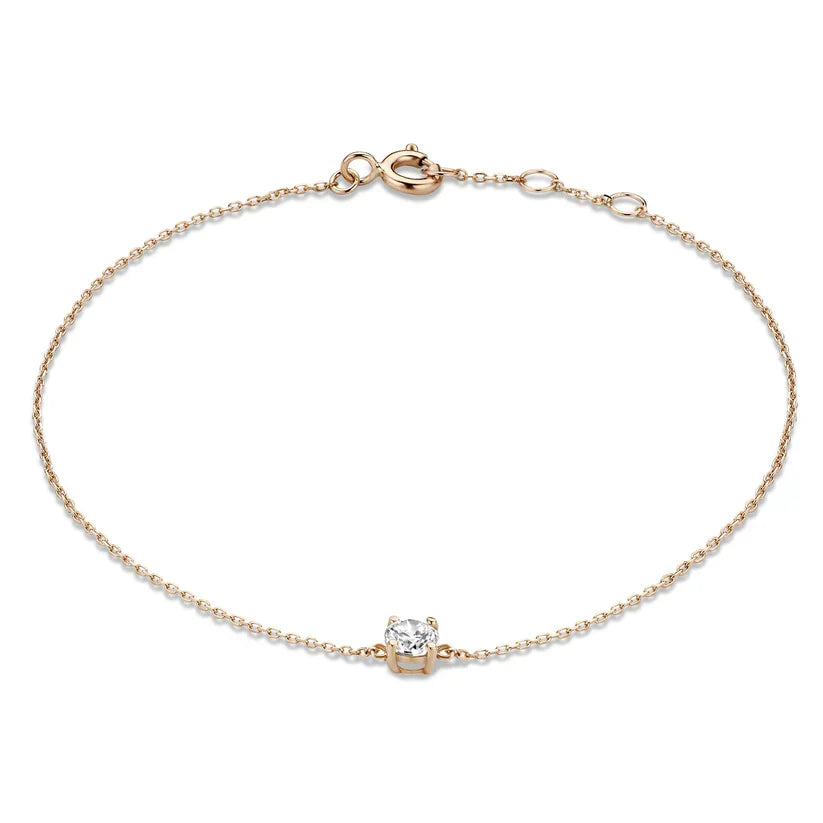 Elegant armbånd i hvidguld med raffinerede detaljer
