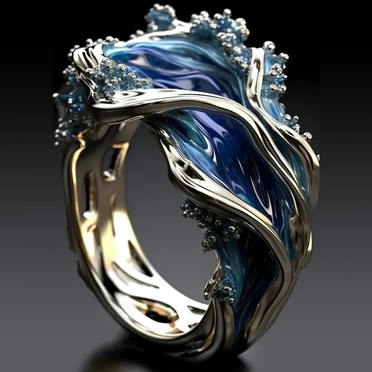 Elegant guldring med bølgemotiv