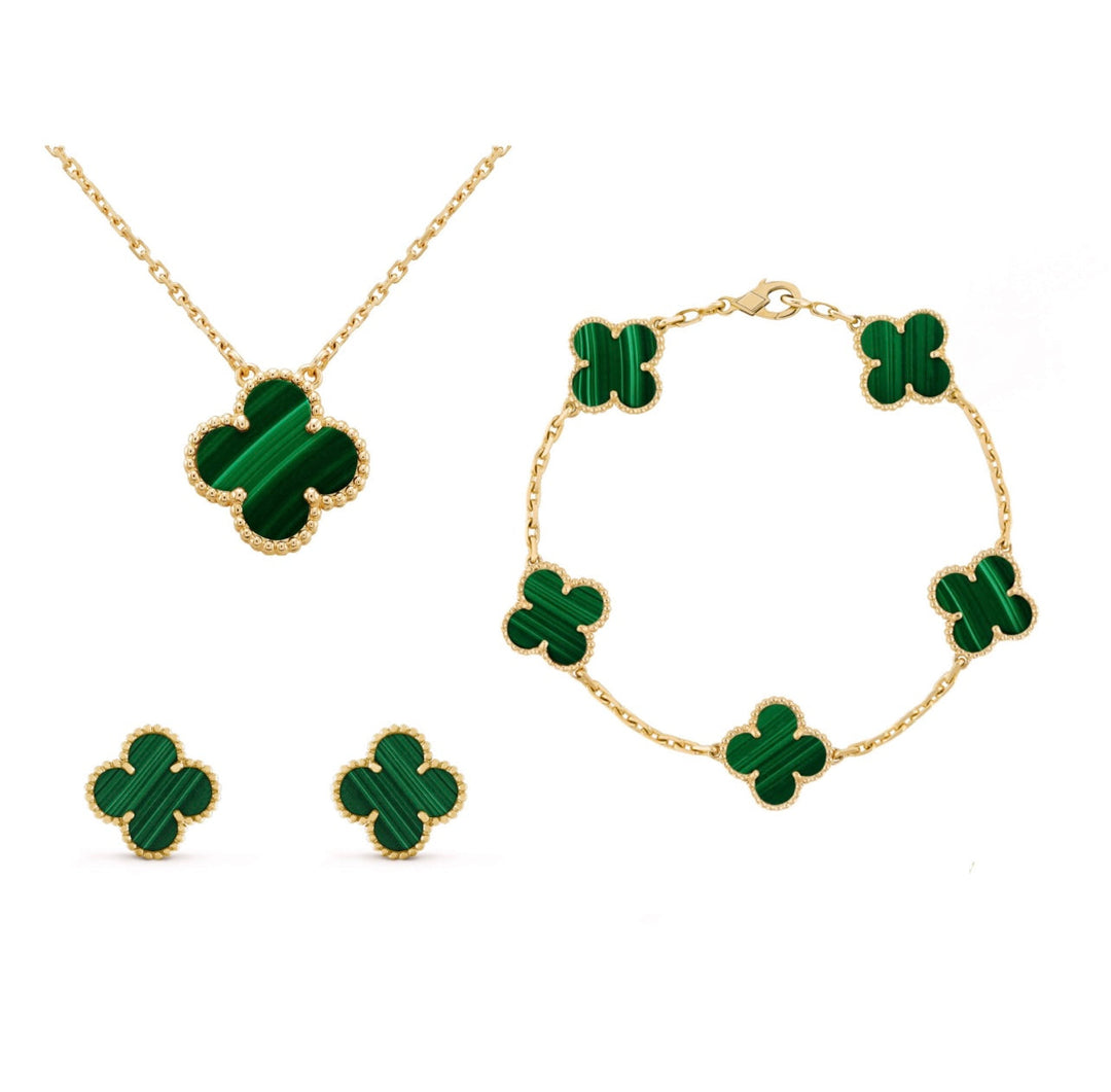 Clover tilbehørssæt i elegant stil