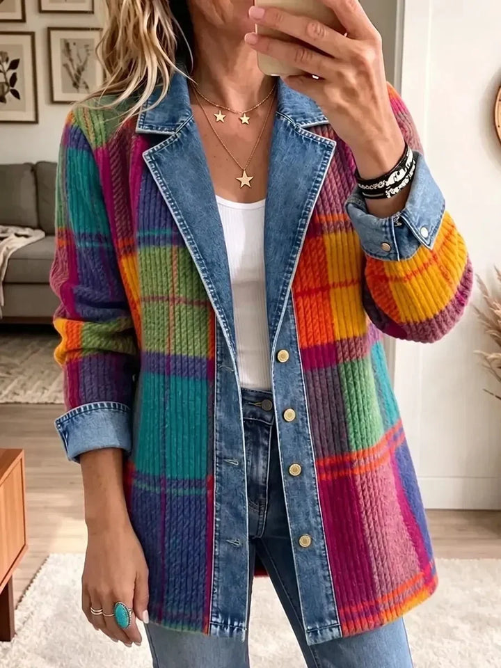 Patchwork-ternet jakke i vintagestil med denimdetaljer
