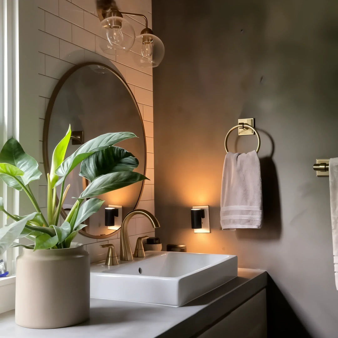 Bauhaus-design natlampe - dæmpbart LED-lys