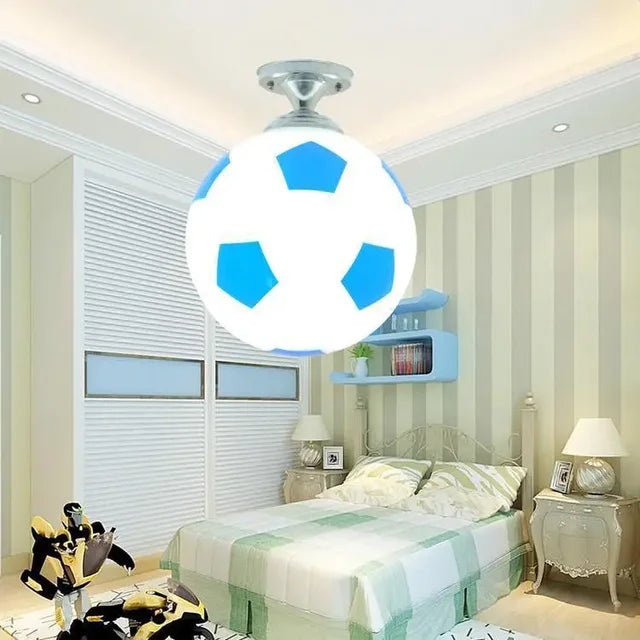 Fodboldtema loftlampe – GoalBright