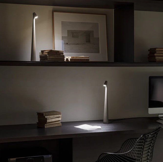 Genopladelig LED-bordlampe – ledningsfri, dæmpbar, moderne belysning