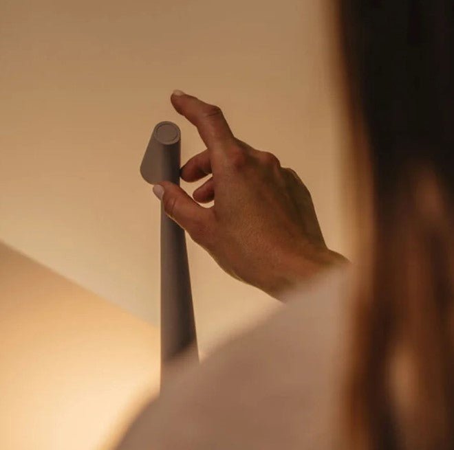 Nordisk Stemningslampe | Trådløs | LED-læselampe | Bordlampe