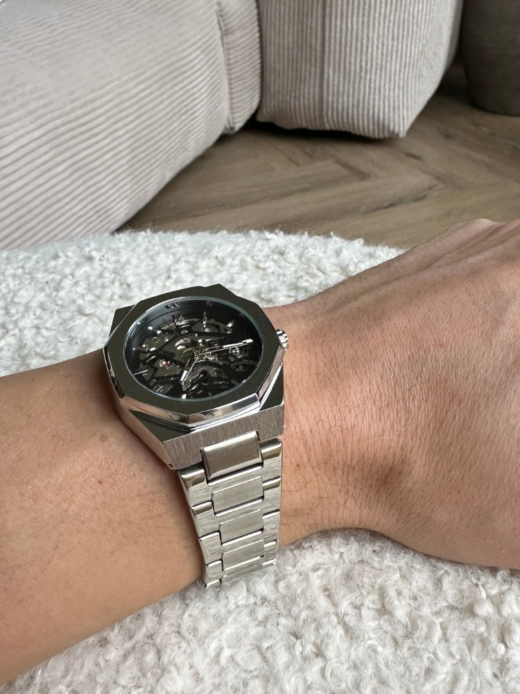 Moderne og elegant herreur | Stilfuld og tidløs