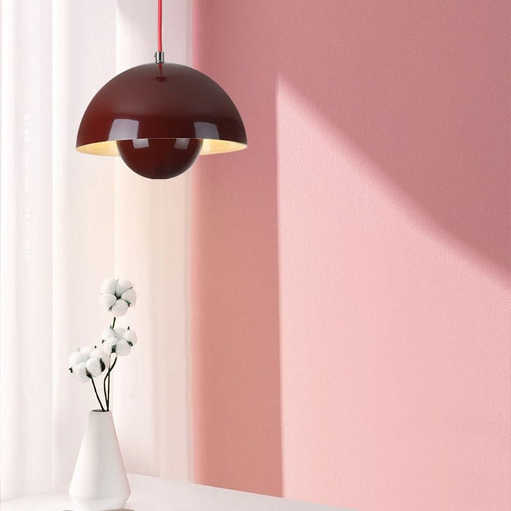 https://cdn.shopify.com/s/files/1/0575/0731/5784/files/moderne-hvid-flowerpot-loftslampe-med-skandinavisk-design-justerbar-hojde-og-led-haengende-fra-loftet-22.jpg?v=1750120213