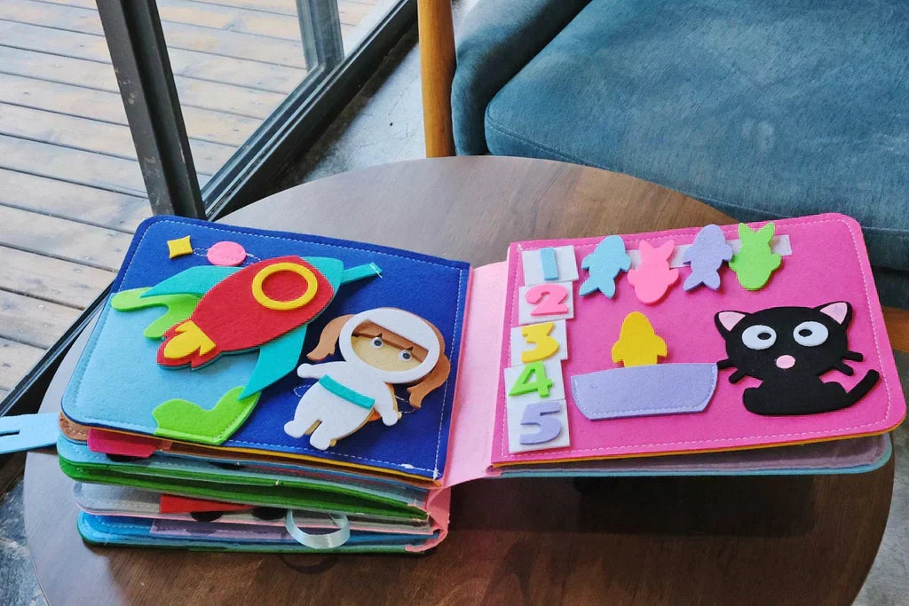 Montessori eventyrbog - Historier i filt