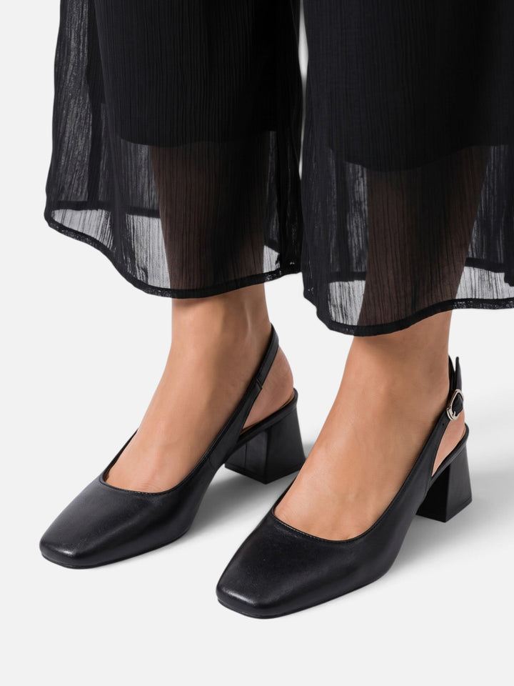 Slingback-pumps i læder med firkantet snude og blokhæl til damer