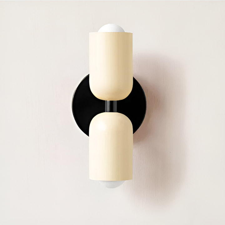 Dobbeltsidet LED-væglampe i nordisk design - moderne belysning til hjemmet