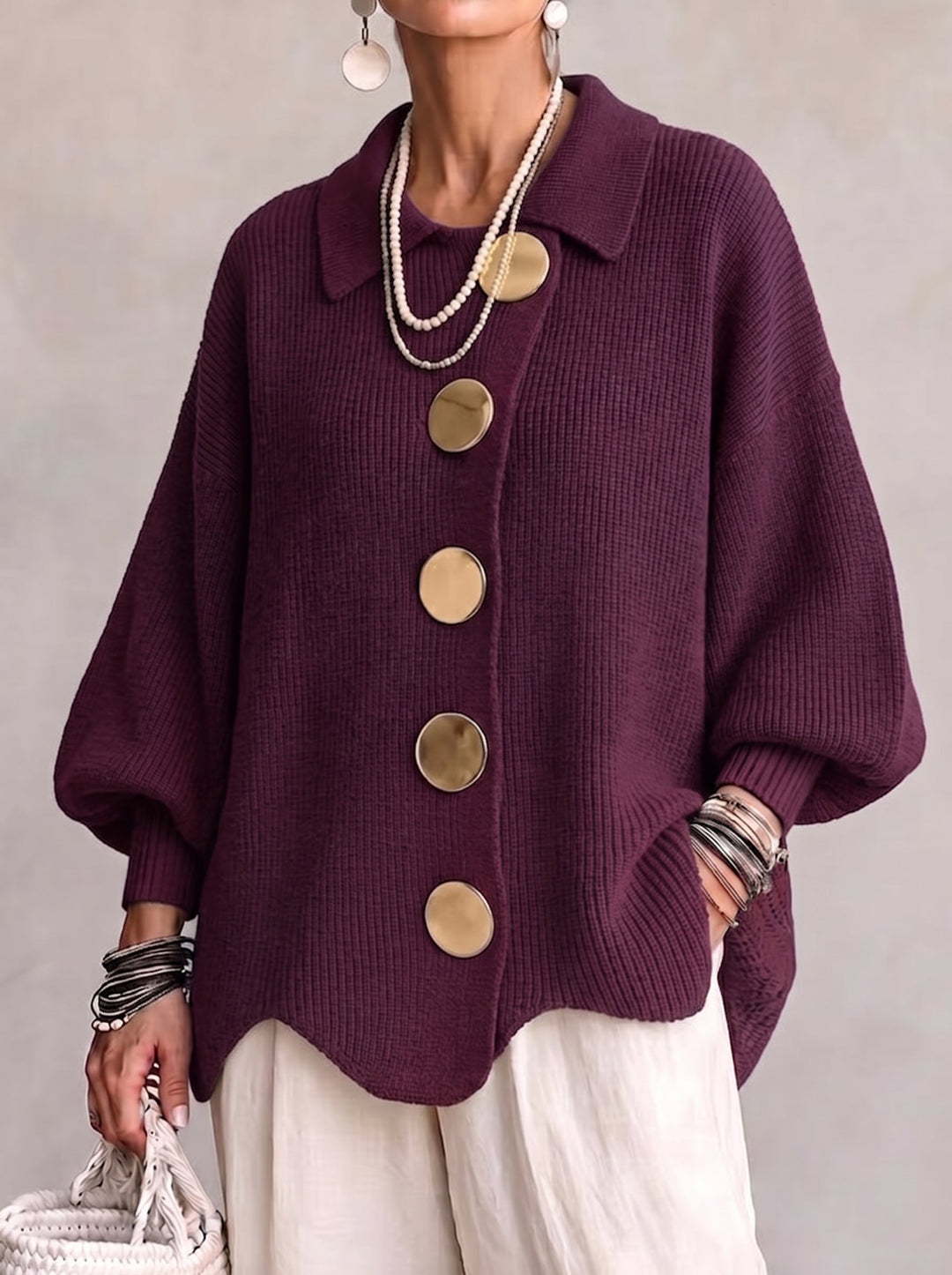 Oversize-cardigan med krave og store metalknapper