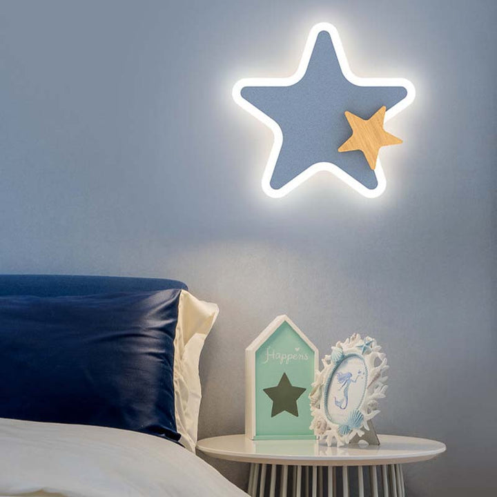 StellaNova natlampe til børn | nordisk LED-vægdekoration til en drømmende stemning