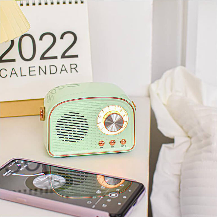 Sandsberg Retro Radio Bluetooth-højttaler | Trådløs | Bærbar | Elegant lyd til hjemmet og på farten