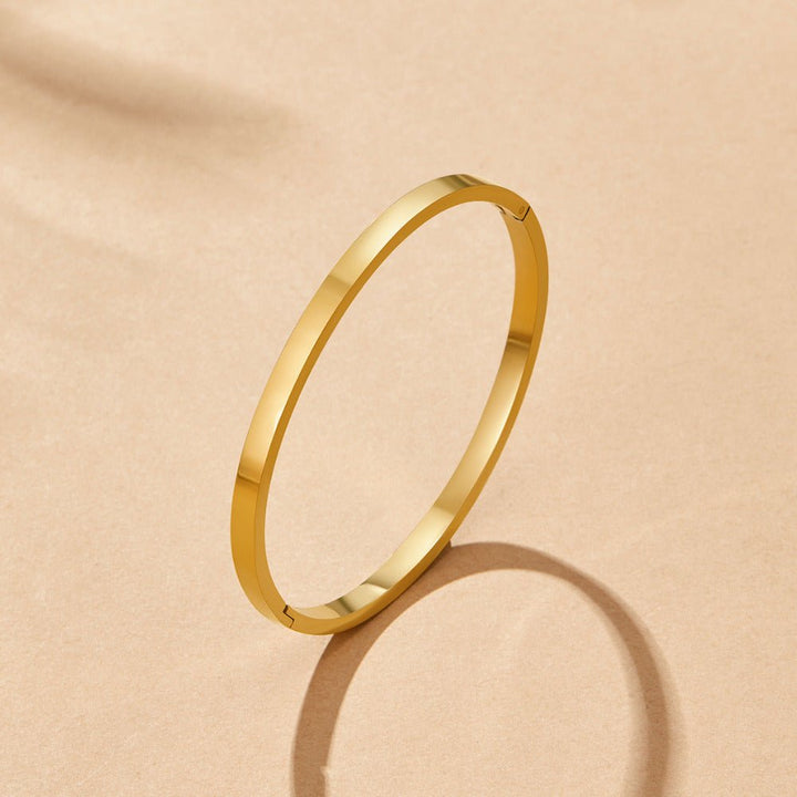 Rina Guld Bangle