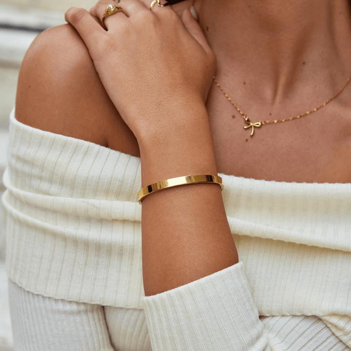 Rina Guld Bangle