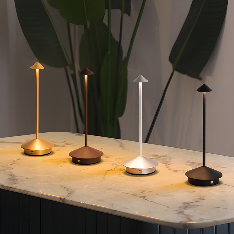 Bordlampe med batteri | Trådløs bordlampe | Dæmpbar touch-lampe | Lunelle