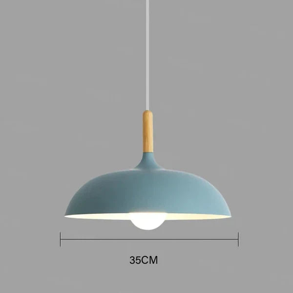 Loftlampe i skandinavisk eg | Moderne og energieffektiv