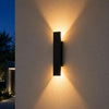 LED-udendørsvæglampe med op- og nedadgående lys – vejrbestandig, beskyttelsesklasse IP65